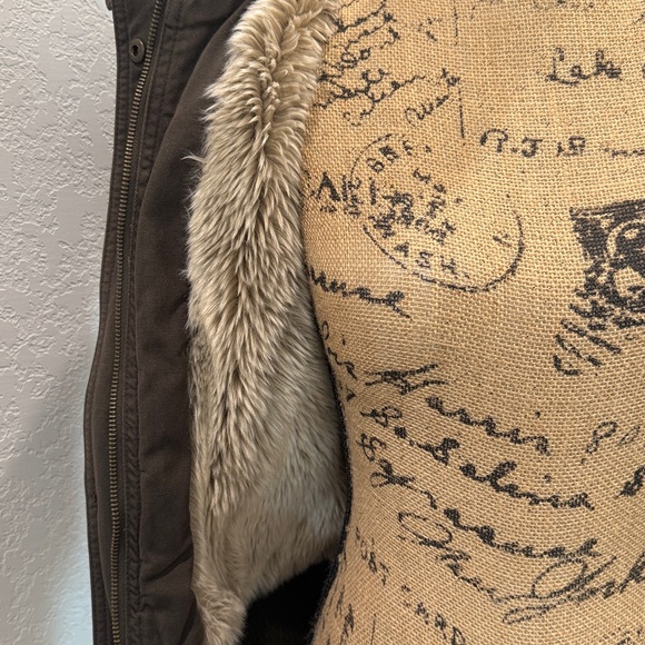 ABERCROMBIE Y2K FAUX FUR UTILITY JACKET - Picture 6 of 12